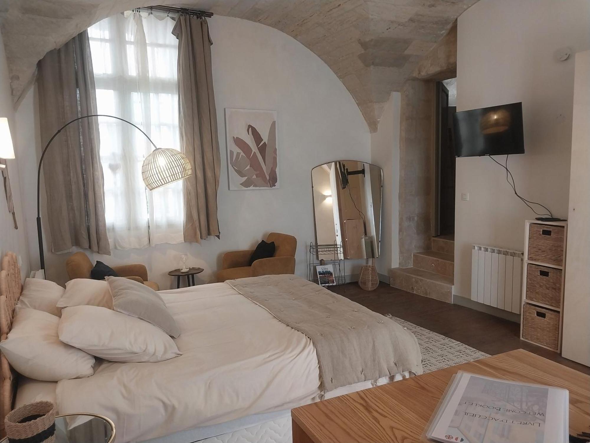 Studio Au Centre Historique D'Uzès Dış mekan fotoğraf